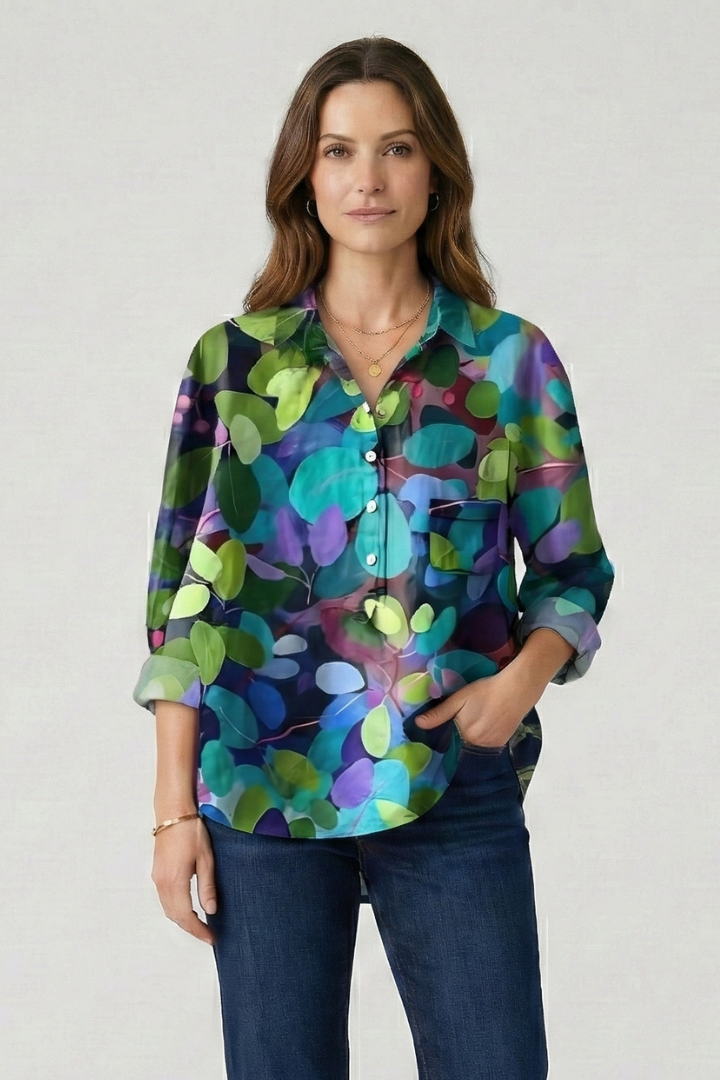 Women’s Blouse with Button Closure and Floral Print