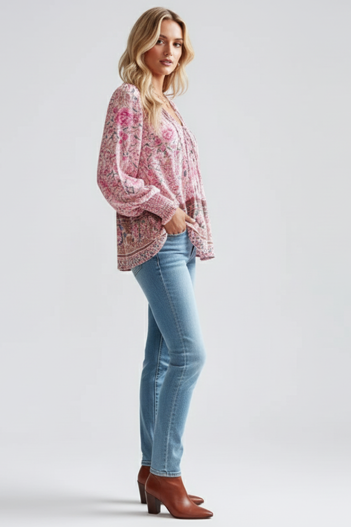 Women’s Floral Top with Relaxed Fit and Long Sleeves
