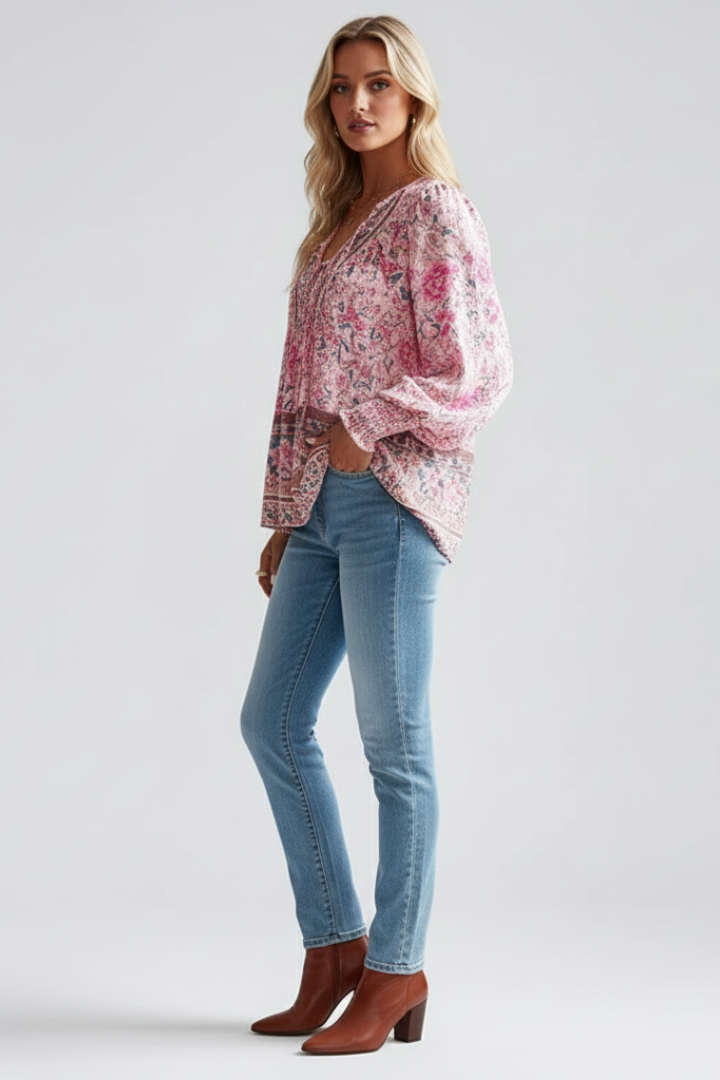 Women’s Floral Top with Relaxed Fit and Long Sleeves