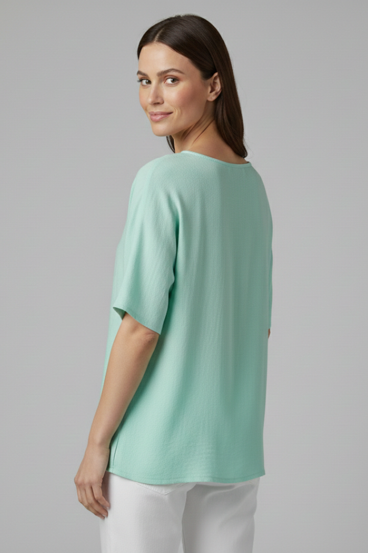 Women T-Shirt with Round Neckline and Loose Sleeves