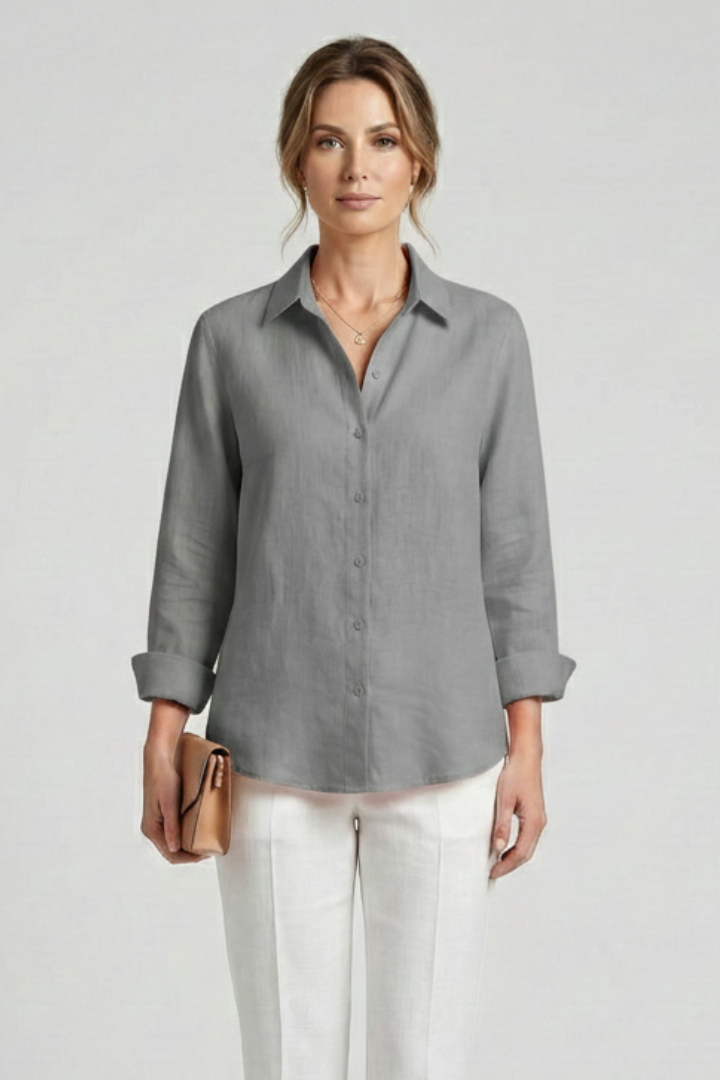 Women’s Blouse with Button Fastening and Collared Neckline
