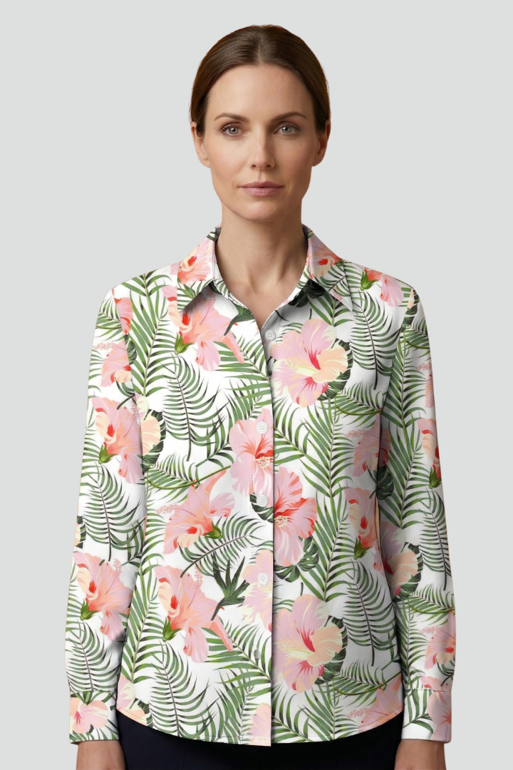 Women’s Blouse with Collar and Button Closure