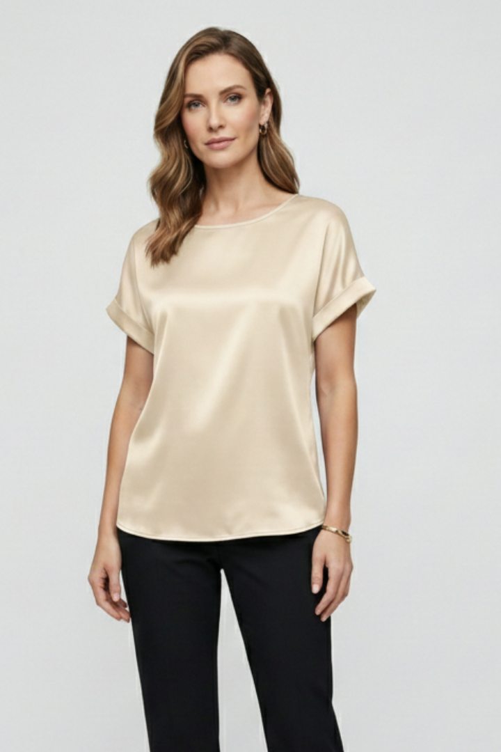 Women’s Blouse with Round Neck and Short Sleeves