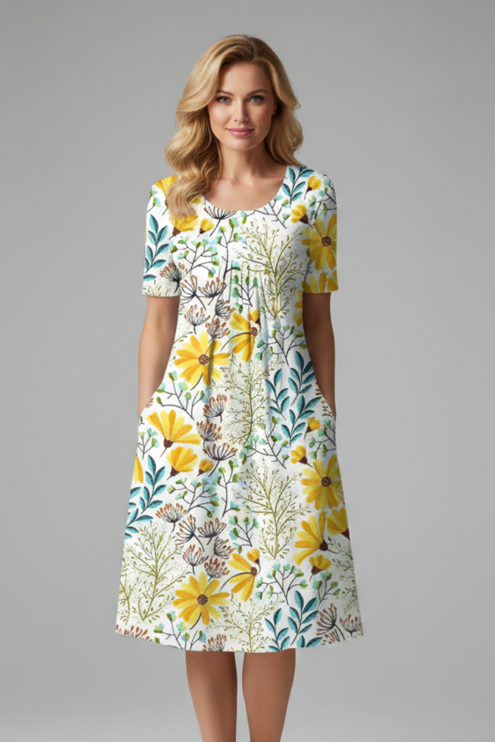 Women’s Dress with Round Neckline and Side Pockets
