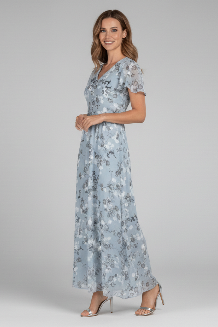 Women’s Dress with V Neck and Short Sleeves