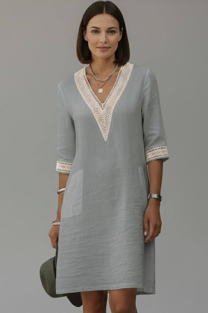 Women’s Dress with V Neckline and Three-Quarter Sleeves