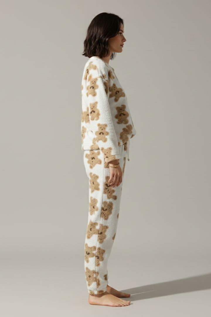 Women’s Fleece Pajama Set with Bear Print and Elastic Waist