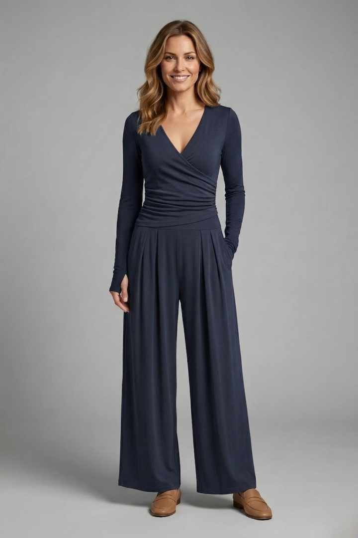 Women’s Jumpsuit with V-Neck and Wide Legs