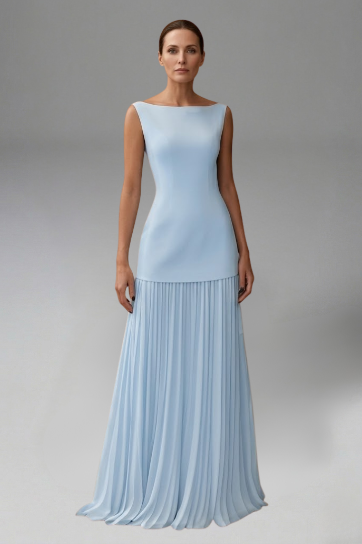 Women’s Maxi Dress with Pleated Skirt and Sleeveless Design