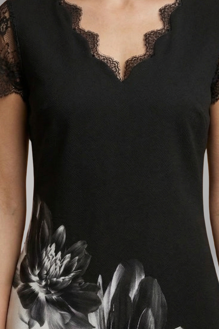 Women’s Mini Dress with V Neckline and Short Sleeves
