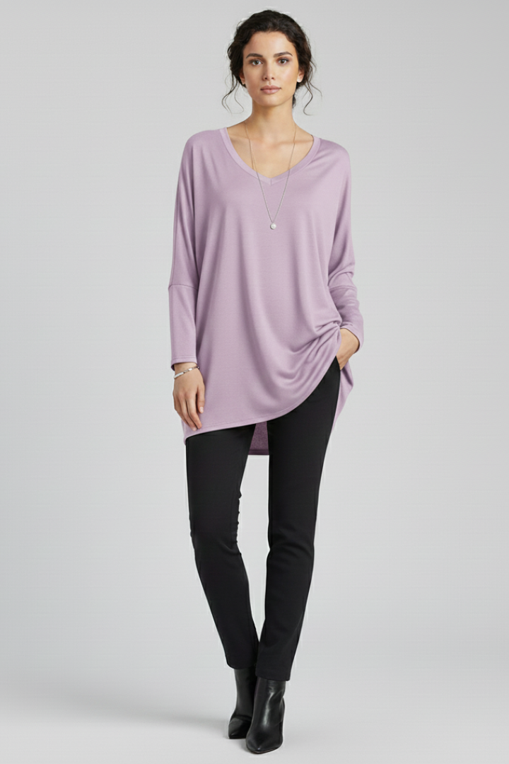 Women’s Oversized V-Neck Shirt with Long Sleeves and Relaxed Fit