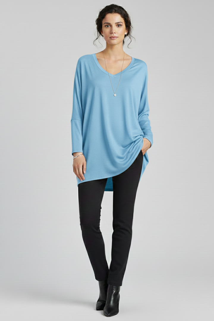 Women’s Oversized V-Neck Shirt with Long Sleeves and Relaxed Fit