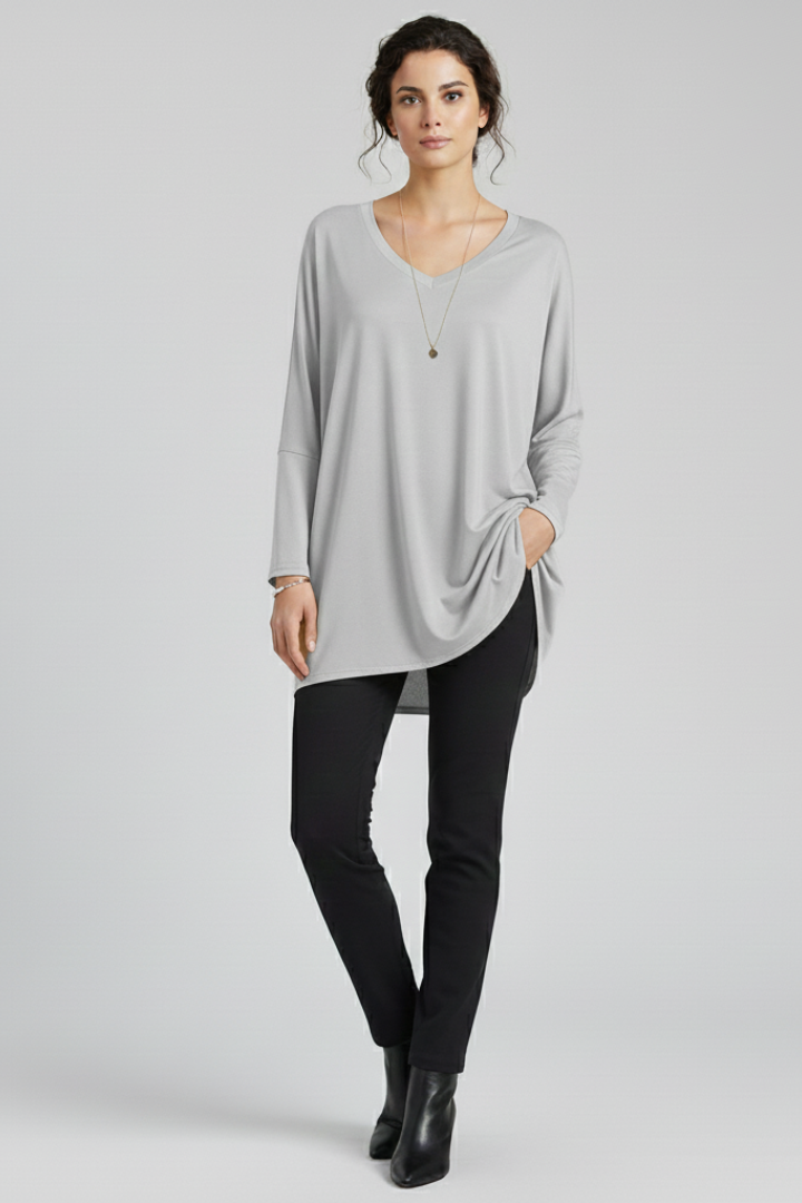 Women’s Oversized V-Neck Shirt with Long Sleeves and Relaxed Fit