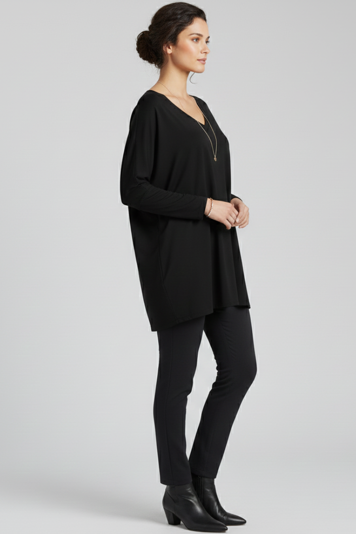 Women’s Oversized V-Neck Shirt with Long Sleeves and Relaxed Fit