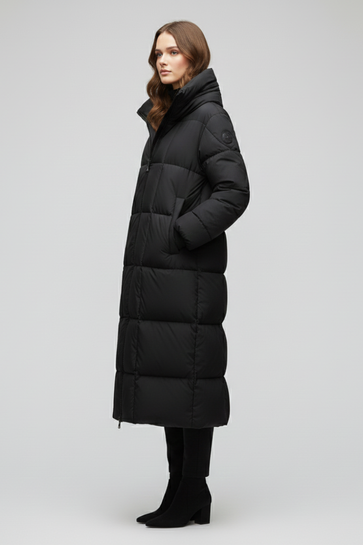 Women’s Quilted Winter Coat with High Collar and Full-Length Zipper