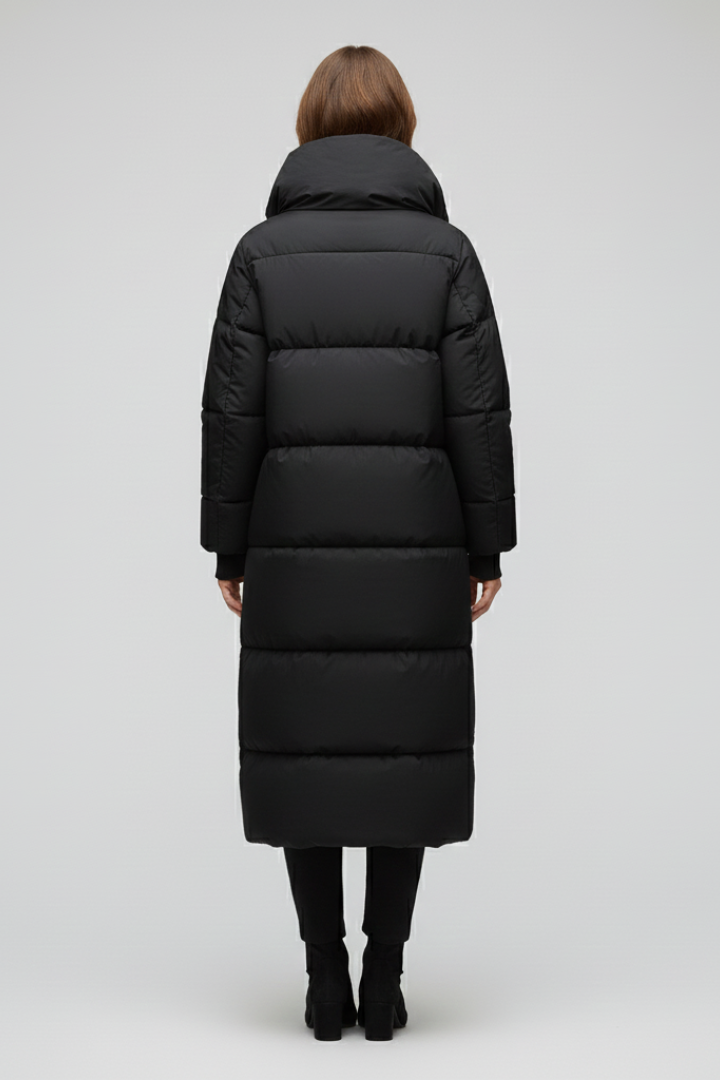Women’s Quilted Winter Coat with High Collar and Full-Length Zipper