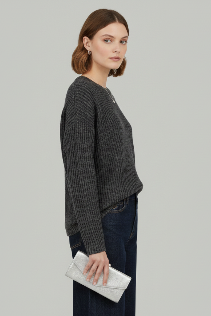 Women’s Sweater with Round Neck and Textured Surface