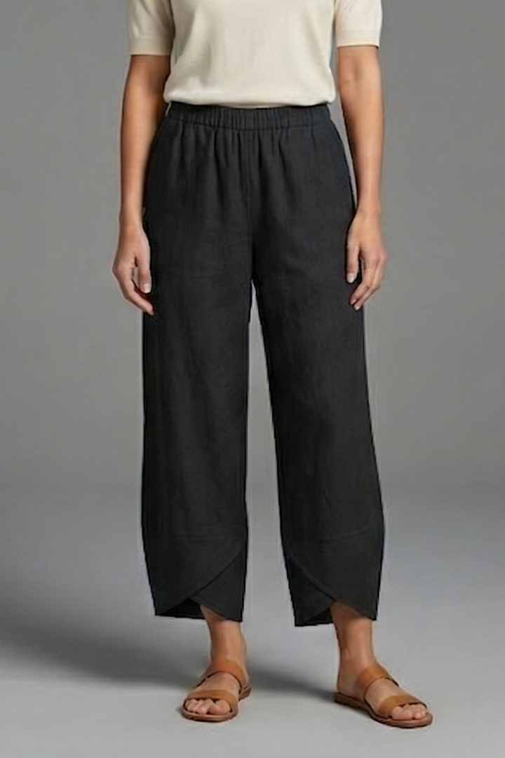 Women’s Trousers with Elastic Waistband and Cropped Legs