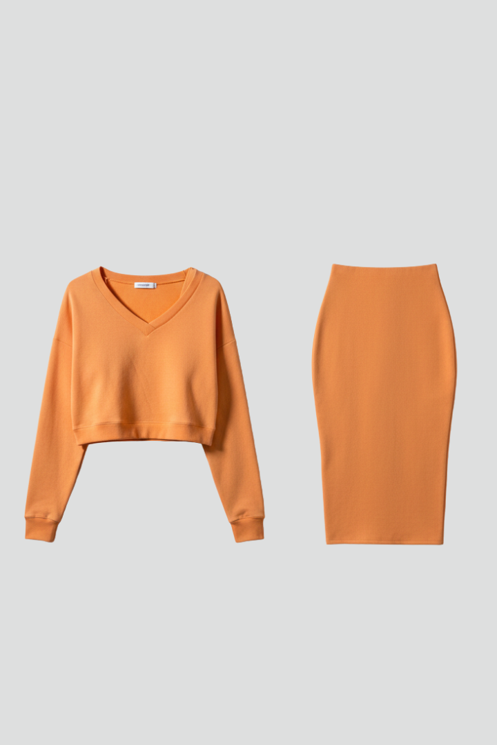 Women’s Two-Piece Set with Crew Neck and Elastic Waist