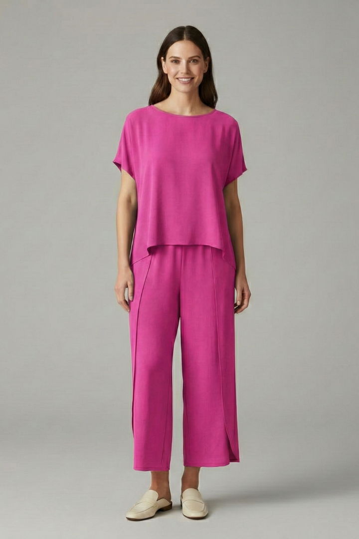 Women’s Two-Piece Set with Round Neck Top and Wide Trousers