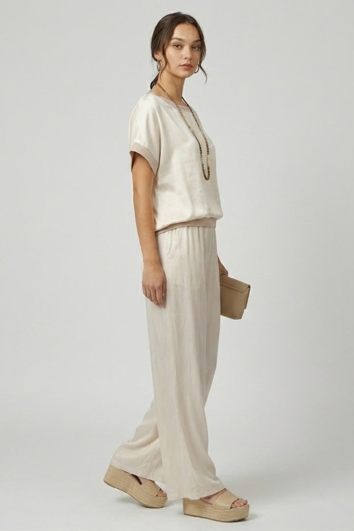 Women’s Two Piece Set with Straight Cut