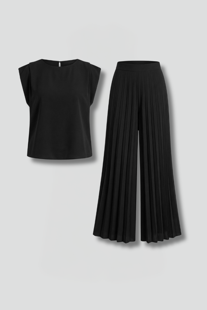 Women’s Two Piece Set with Pleated Trousers and Flowing Top