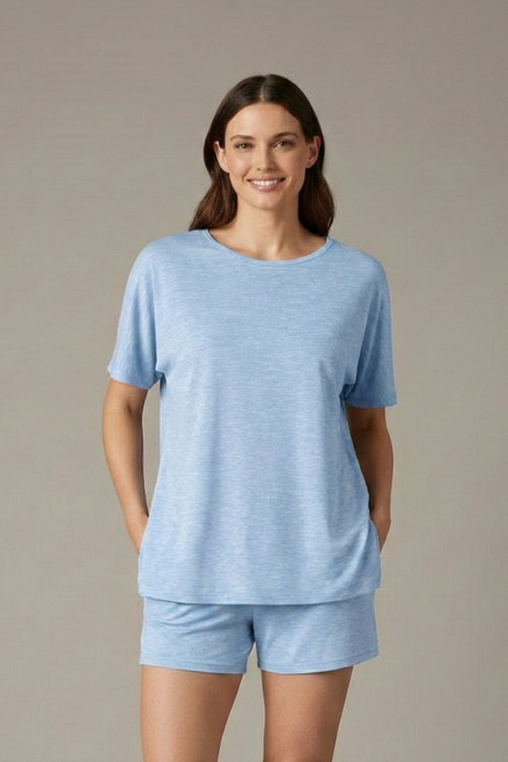 Women’s Two Piece Set with Round Neckline and Elasticated Waistband