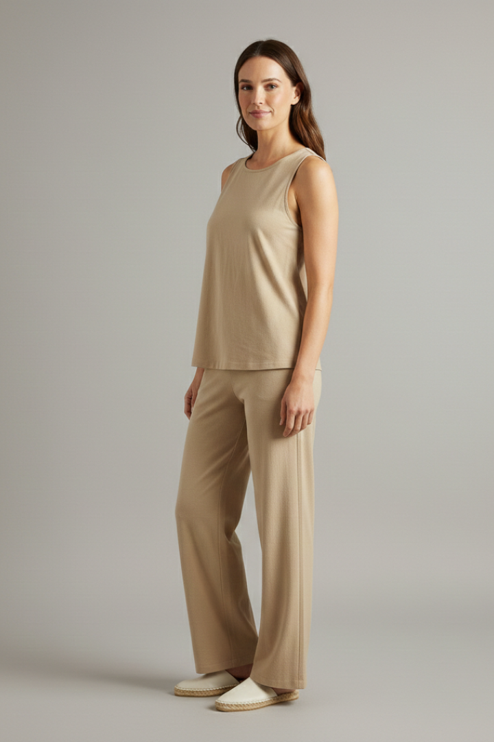 Women’s Two Piece Set with Sleeveless Top and Wide Legs