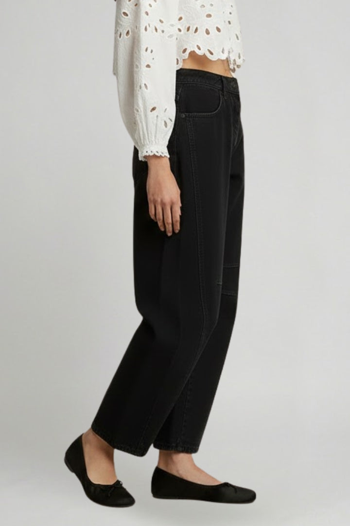 Women’s Wide Leg Jeans with High Waist and Stretch Denim