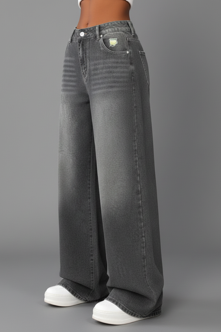 Women’s Wide Leg Jeans with Ripped Details and Solid Surface