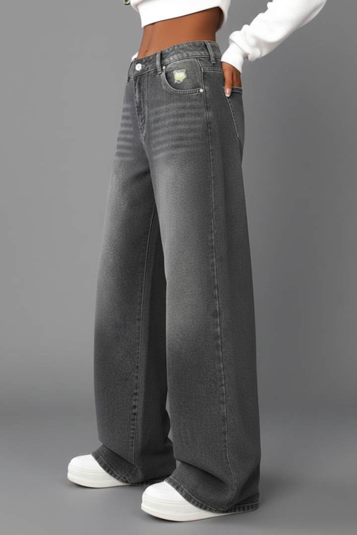 Women’s Wide Leg Jeans with Ripped Details and Solid Surface