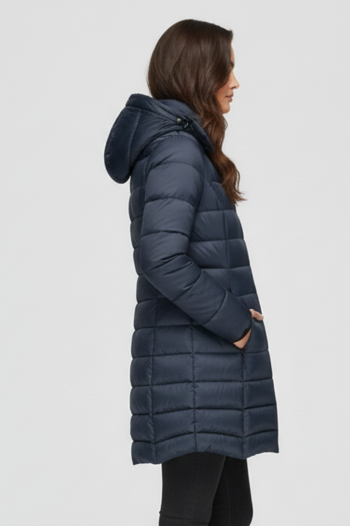 Women’s Winter Coat with Lined Interior and Defined Shape