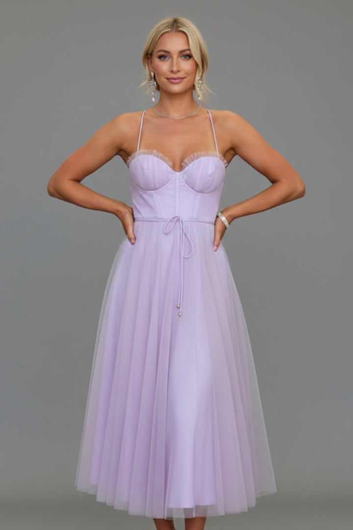 Women’s dress with sweetheart neckline and shoulder straps