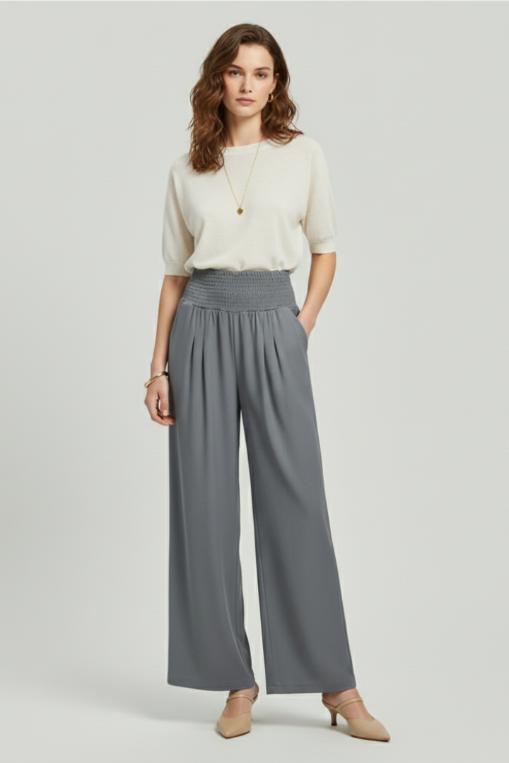 Women’s high-waist trousers with stretch material and straight-leg outline
