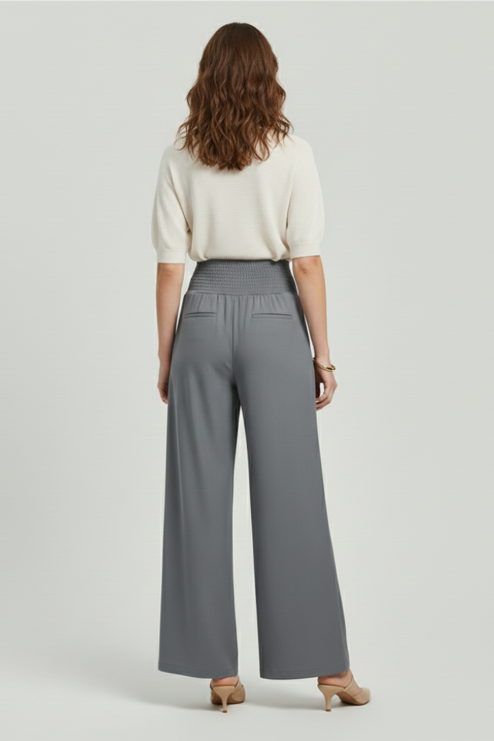 Women’s high-waist trousers with stretch material and straight-leg outline